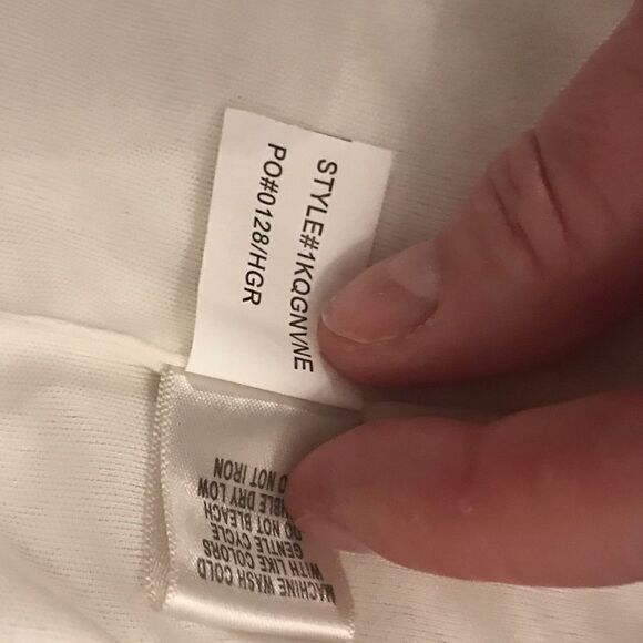 Self esteem juniors sz med white soft fuzzy vest - Picture 4 of 5